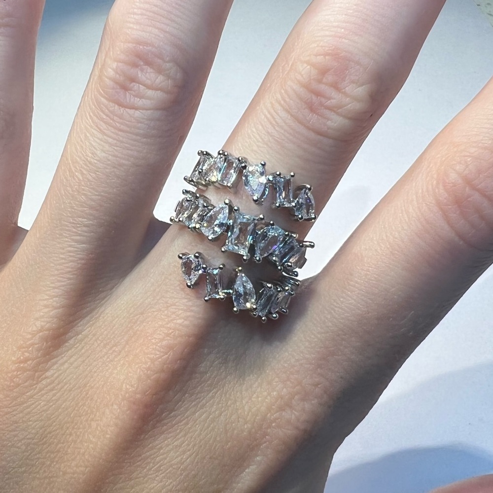 Silver ring - Picture 7 of 10
